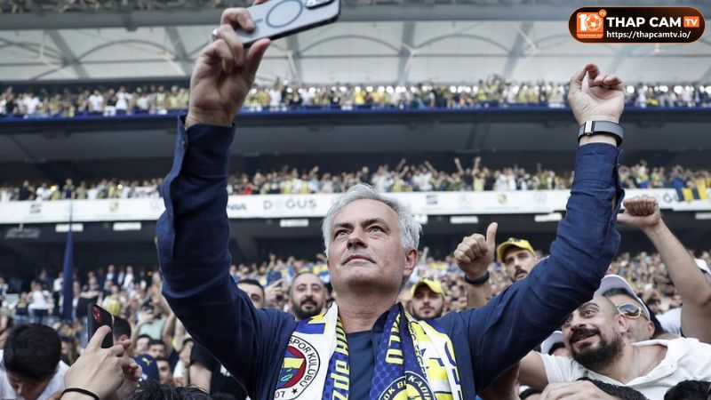 HLV Mourinho